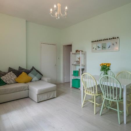 Pass The Keys Central Spacious Flat At Royal Mile Edinburgh Exterior photo